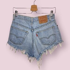 Vintage 90’s Levi’s Cut Off Frayed Denim Shorts